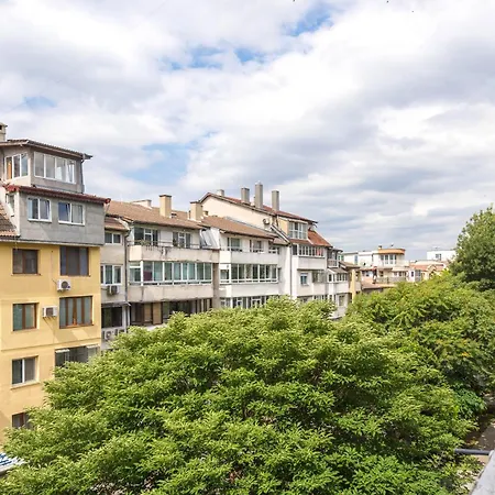 Marsel With 2 Bedrooms Apartment
